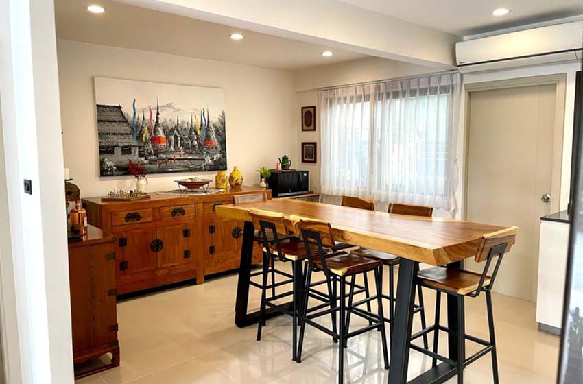 Townhouse in Pattanakarn 